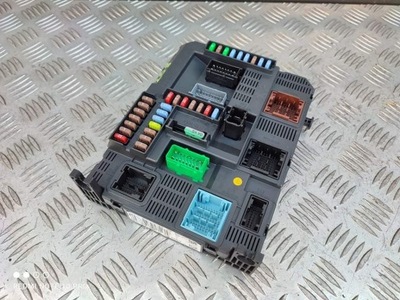 Peugeot 208 модуль bsi фото №1