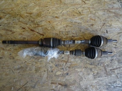 Scenic iv 1.6 dci привідний вал 391000897r edc 2019 фото №1