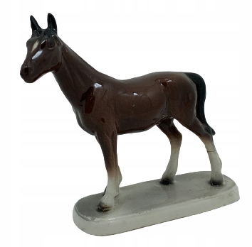 Ładna figurka koń - ceramika