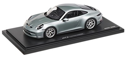 PORSCHE 911 GT3 Touring (992), 1:18