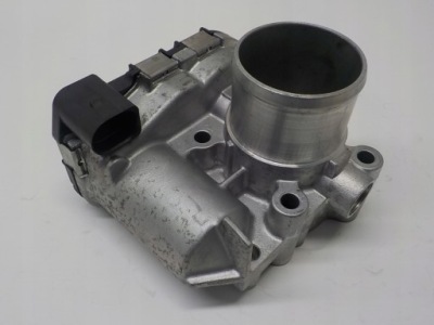 Renault koleos i 2.0 dci дроссельная заслонка 8200330810e фото №1