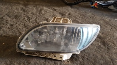 Лампа протитуманна фара протитуманний лівий daf xf 106 фото №1