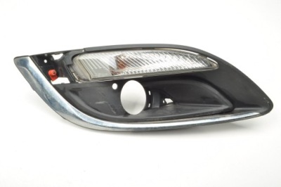 Решётка бампера правый  перед поворотник opel astra j фото №1