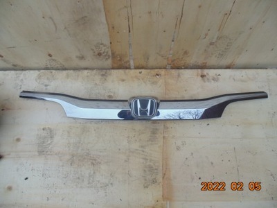 Молдинг крышки honda crv iv lift 2015- фото №1