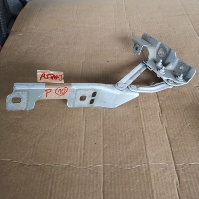 Петля капот opel astra j правый фото №1