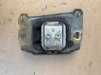 Кронштейн коробки opel combo e 9812667680 фото №1