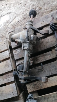 Мост перед pajero iii 3.2did 4.100 фото №1