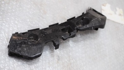 Mazda 2 ii направляющая бампера задний правый db5j502h1 фото №1