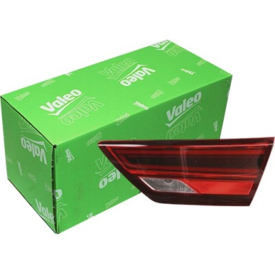 ФАРА ЗАДНЯ LED (СВІТЛОДІОД) R LHD - VALEO 047196 