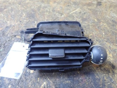 Решітка обдув renault grand scenic iii 11r 1.6 dci 682600031r 8133 фото №1