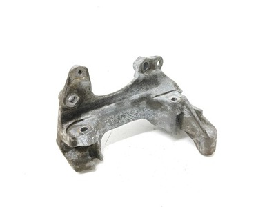 Renault clio iv 2014 кронштейн генератора фото №1