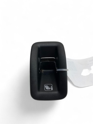 Audi e-tron захист / заглушка isofix фото №1