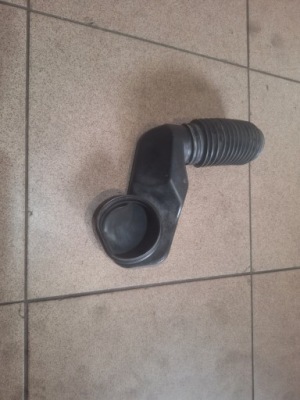 Воздухозаборник воздуха генератора audi a6 s6 c5 4.2 v8 фото №1