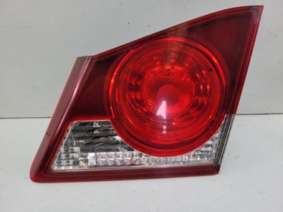 Honda civic viii sedan права задня лампа кришки багажника фото №1