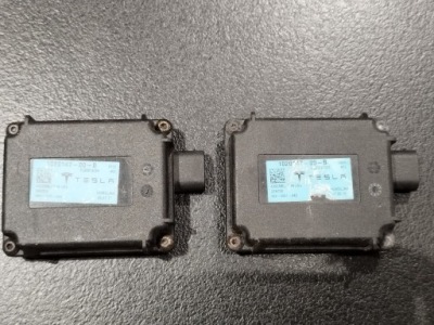 Tesla s x модуль homelink 1020147-00-b фото №1