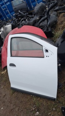 Двері перед передні праве dacia logan ii 2 lift 17-20 dv369 фото №1