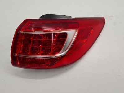 Kia sportage iii лампа правий задня led фото №1