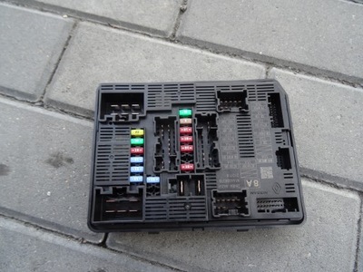 Модуль блок управления bcm dacia sandero iii фото №1