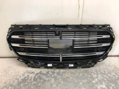 Решітка радіатора решітка радіатора led pdc камера під  радар mercedes w214 a2148806001 фото №1