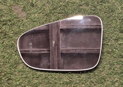 Вкладиш лівий дзеркало porsche 911 992 фото №1