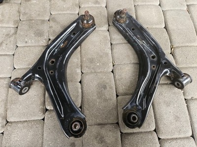 Dacia spring важіль лівий фото №1