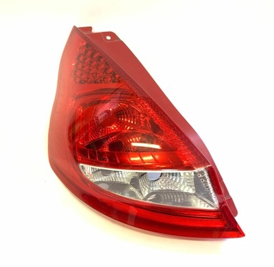 Ford fiesta 2010 левая сторона лампы задние фото №1