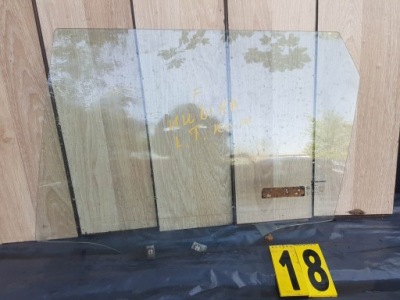 Daewoo nubira стекло боковая дверь задняя задняя левая фото №1