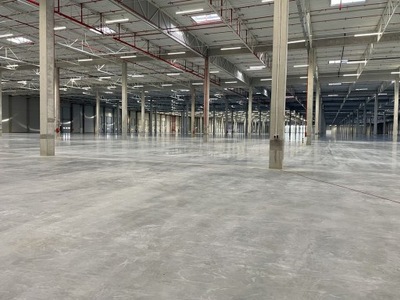 Magazyny i hale, Mszczonów, 7000 m²