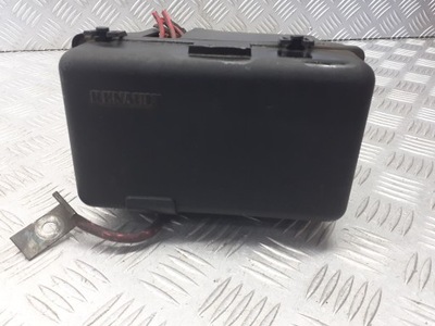 Коробка предохранителей renault laguna ii 1.9 dci 8200674197 фото №1