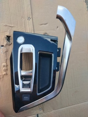 Peugeot 3008 5008 ii рамка передач фото №1