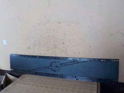 Volvo решітка радіатора капот решітка верхній панель 21941702 фото №1