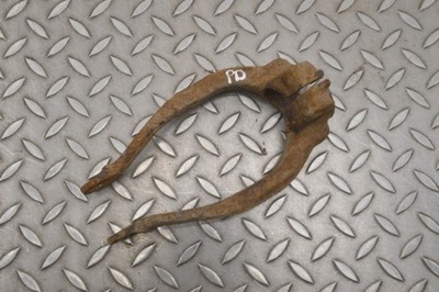 Infiniti fx30d кронштейн амортизатора перед правий 2012 rhd фото №1