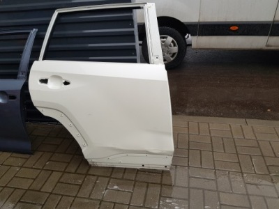 Двері r правий праве задня задні toyota rav4 rav 4 iv 5 v 19 20 21 22 23 фото №1