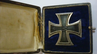 Niemcy Krzyż Żelazny za I wojnę 1914 srebro + pudełko