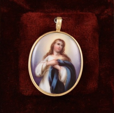 Złoty medalik z ręcznie malowany Matka Boska 1930