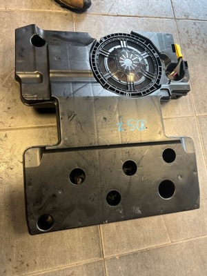 Citroen ds7 сабвуфер динамік фото №1