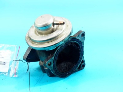 Клапан egr skoda octavia ii 038129637d 1.9 tdi фото №1