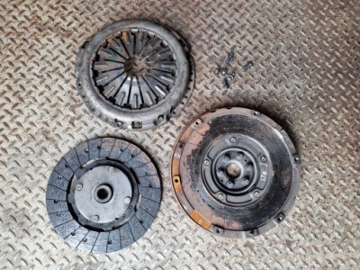 2017 ford focus комплект сцепления cm5g6477dd фото №1