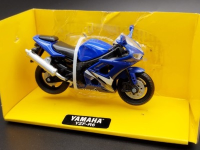 1:18 NewRey Yamaha YZF-R6 Motor model