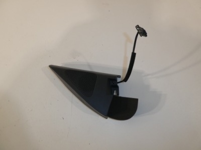 Vw tiguan захист динамік трикутник 5n0837994f фото №1