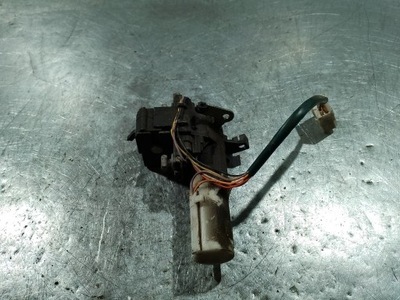 Замок кришки lancia thesis фото №1