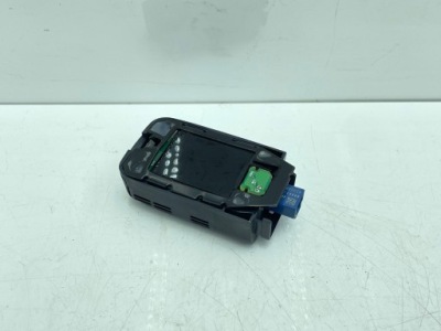 Toyota prius prime 2016 датчик дождя фото №1