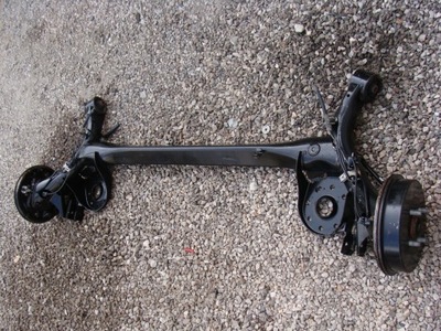 Балка oś задня toyota yaris ii iii барабан !!! фото №1