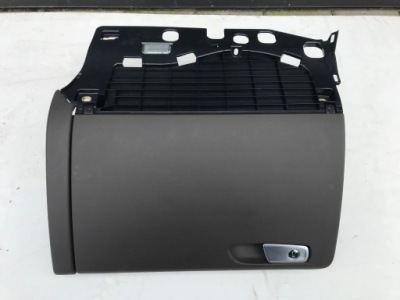 Audi a4 b8 a5 8t бардачок коричневый замыкаемый 8k1857035 фото №1