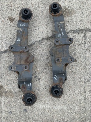 Actros mp4 кронштейн подушки безопасности мост delfin low крышка левый задняя фото №1