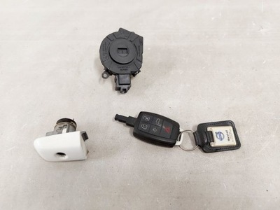 Volvo c30 2.0 b замок запалювання ключ вкладка замка фото №1