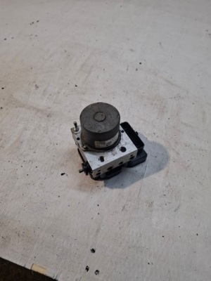 Насос abs citroen c3 iii aircross opel crossland x 93487145 9834565080 фото №1