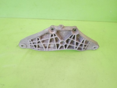 Кронштейн кронштейн дифференциал audi a4 b6 3.0 v6 asn фото №1