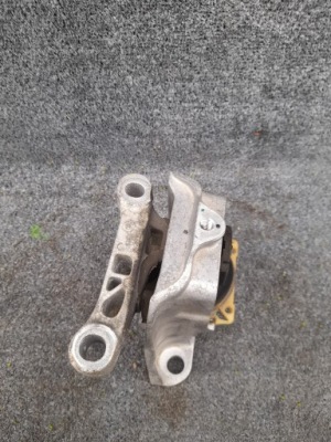 Кронштейн двигателя ford ka plus 1.2 b фото №1