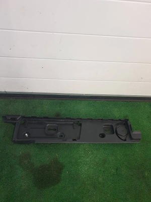 Кронштейн багажника праве skoda octavia iii 5e9864512b фото №1